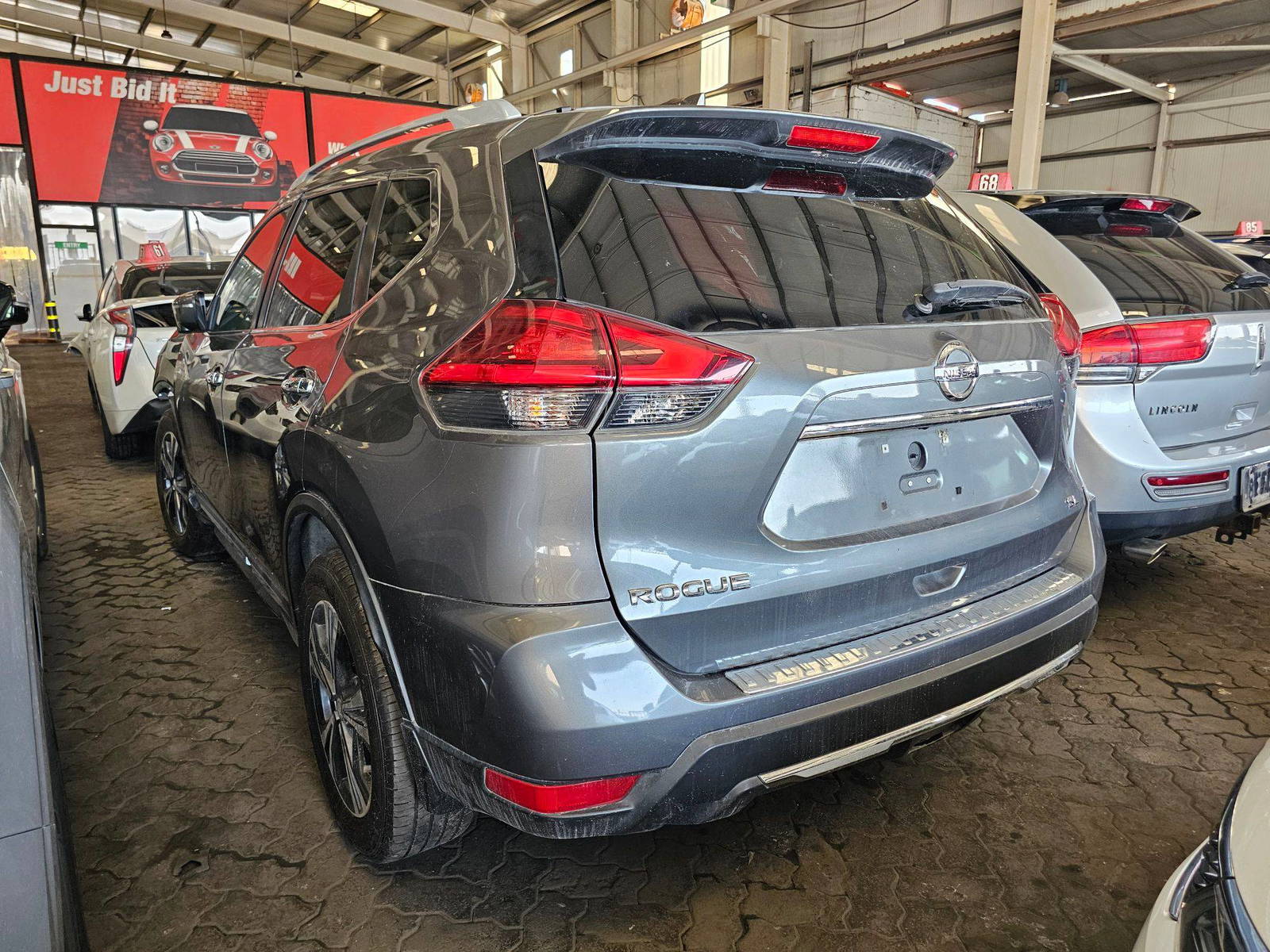 NISSAN ROGUE 2017 - Marhaba Auction Used Cars - Image 3