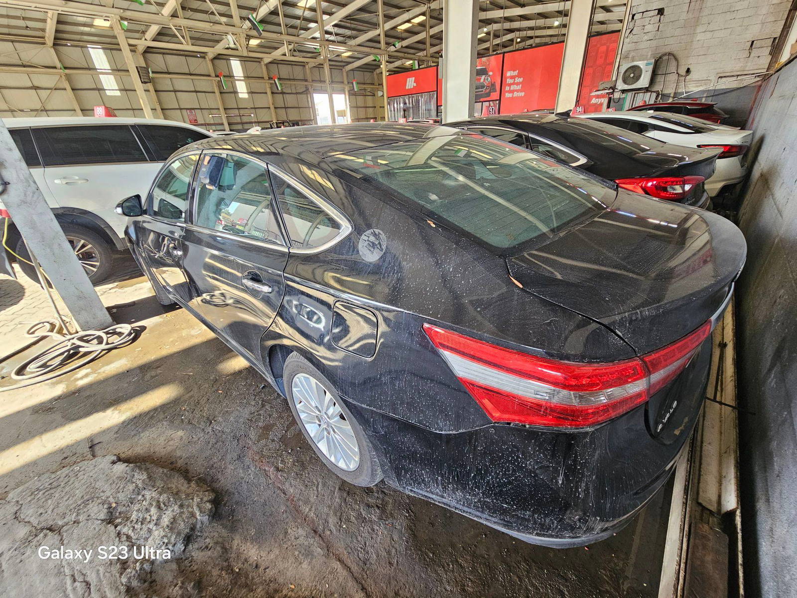 2014 TOYOTA AVALON — 128376 Miles — Lot EB5EU023282 — Main - Marhaba Auctions Used Cars - Image 5