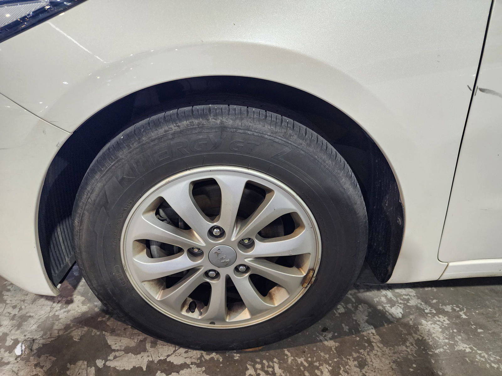 2013 KIA K3 — 81590 KM — Lot 084088 — Al Quoz - Marhaba Auctions Used Cars - Image 11