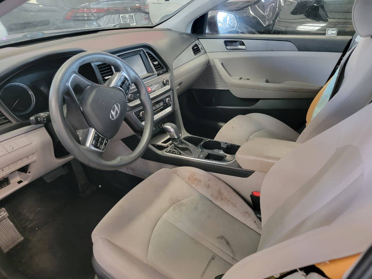 HYUNDAI SONATA 2018 - Marhaba Auction Used Cars - Image 7