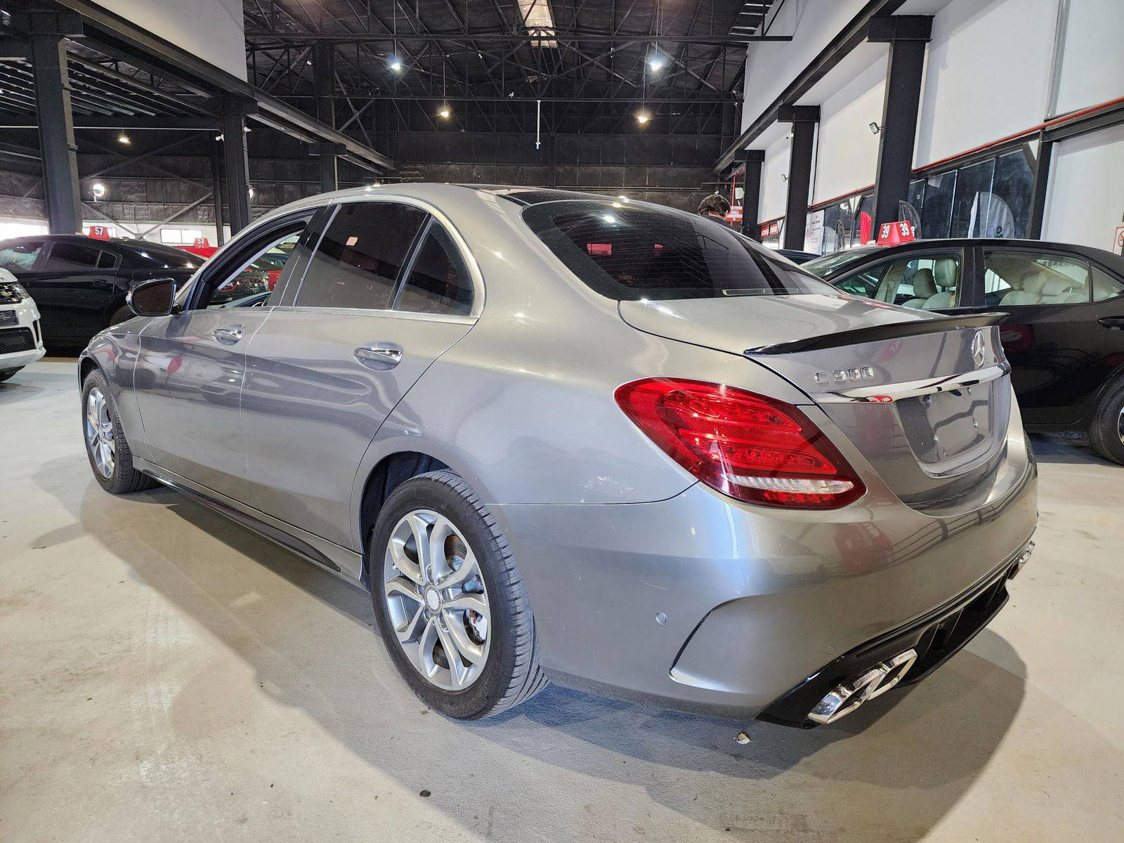 2015 MERCEDES BENZ C300 — 142915 Miles — Lot 28075 — Main - Marhaba Auctions Used Cars - Image 5