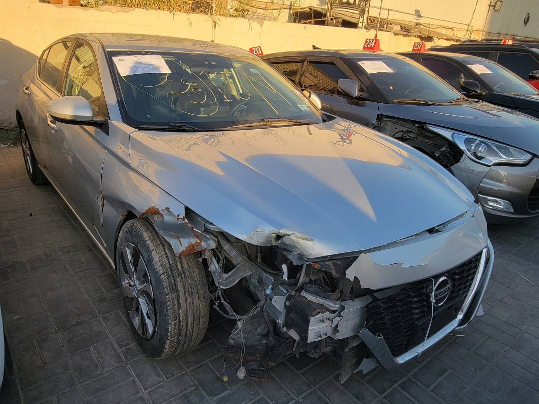 2020 NISSAN ALTIMA — 78907 Miles — Lot 158213 — Main - Marhaba Auctions Used Cars - Image 3