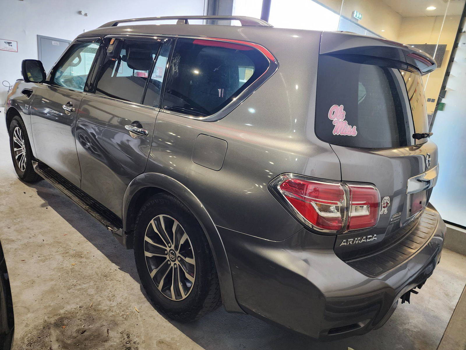 2019 NISSAN ARMADA — 155266 Miles — Lot 10220 — Main - Marhaba Auctions Used Cars - Image 5