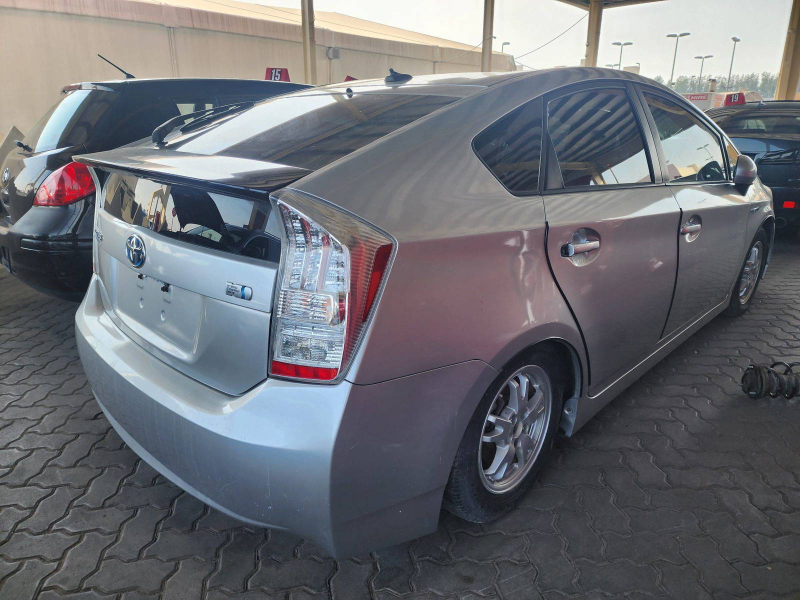 2010 TOYOTA PRIUS — 214889 Miles — Lot 464770 — Souq - Marhaba Auctions Used Cars - Image 4