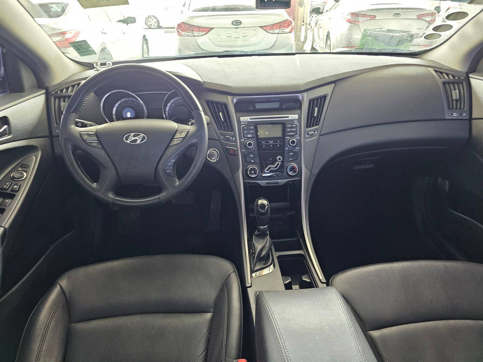 2012 HYUNDAI SONATA — 156116 KM — Lot 423859 — Souq - Marhaba Auctions Used Cars - Image 7