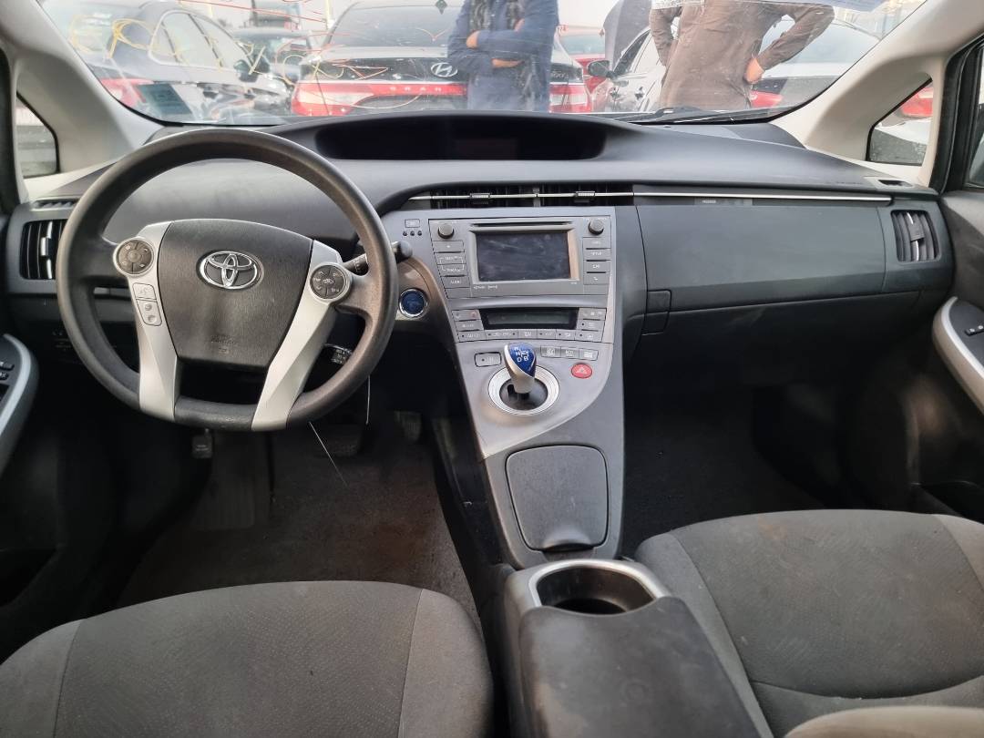 2013 TOYOTA PRIUS — 156958 Miles — Lot 214587 — Ind. 12 - Marhaba Auctions Used Cars - Image 8