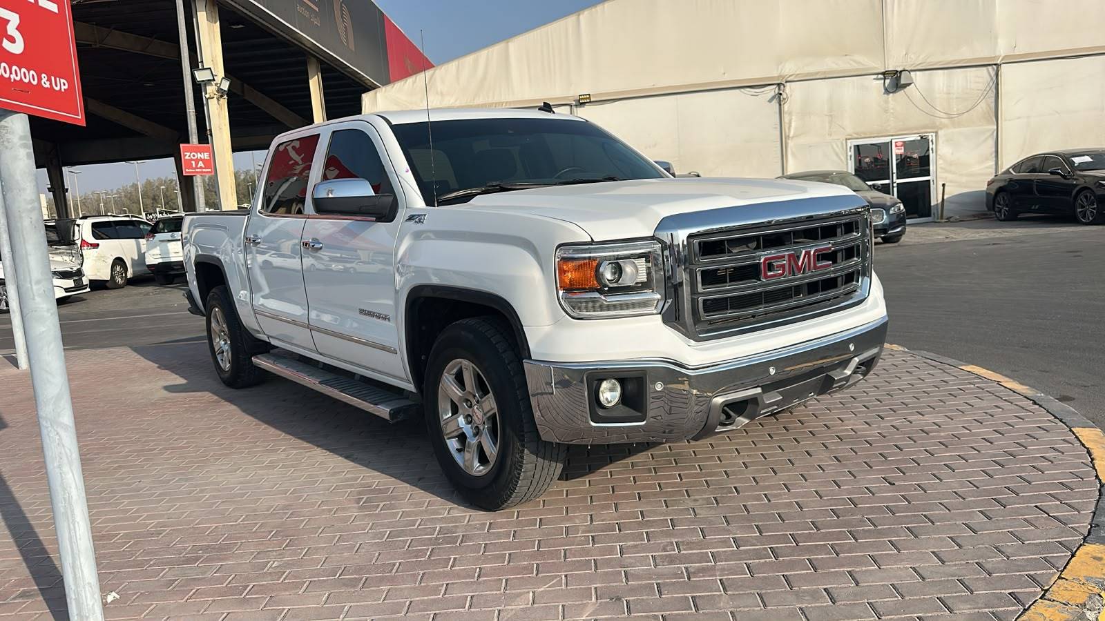 GMC Sierra 2014 view 2