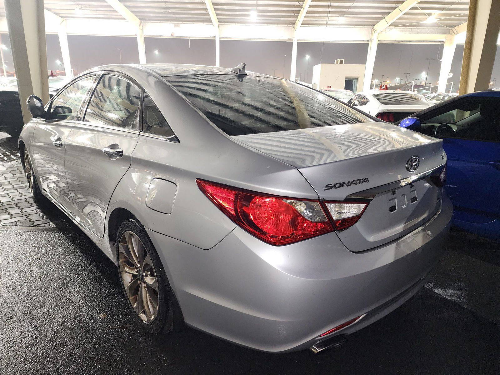 2011 HYUNDAI SONATA — 178183 Miles — Lot 38056633 - Marhaba Auctions Used Cars - Image 3