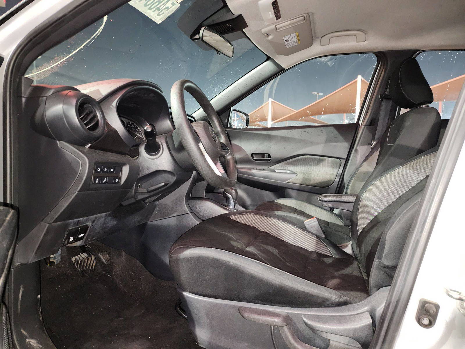 2020 NISSAN KICKS — 50 092 Miles — Lot XLL541128 — Souq - Marhaba Auctions Used Cars - Image 8
