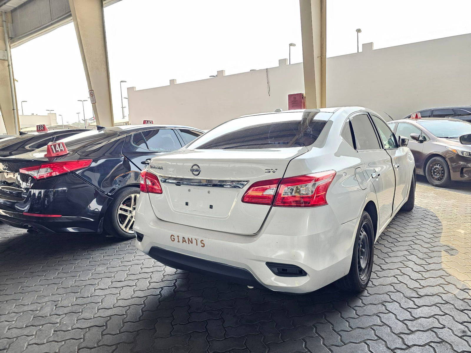 2016 NISSAN SENTRA — 139121 Miles — Lot P6GL679131 — Souq - Marhaba Auctions Used Cars - Image 3
