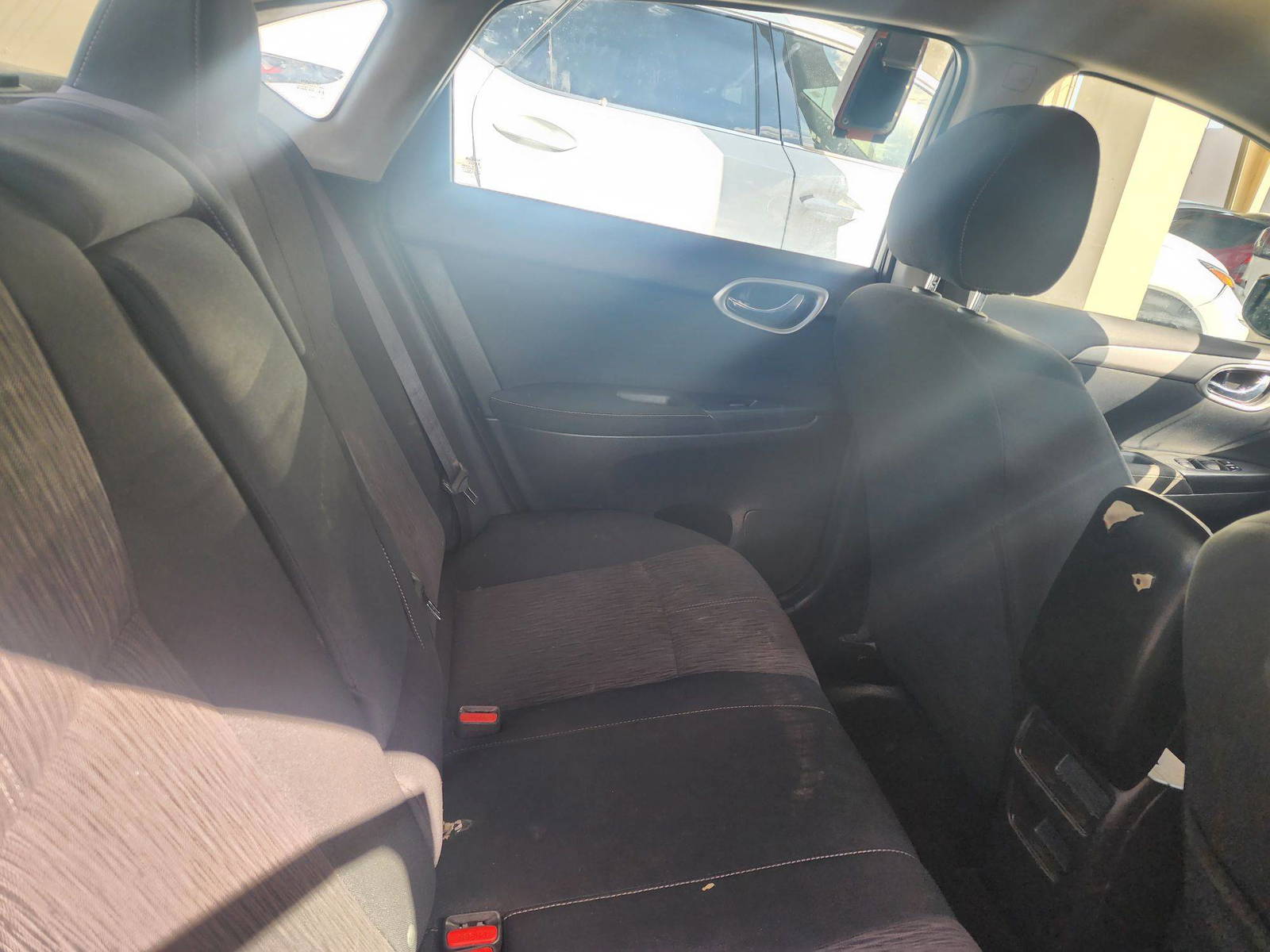 2015 NISSAN SENTRA — 203596 Miles — Lot 63889383 - Marhaba Auctions Used Cars - Image 9