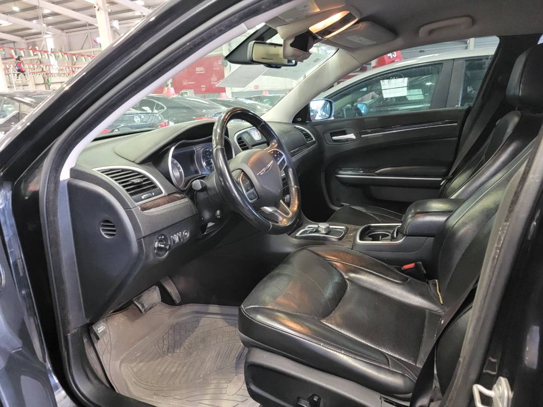 2018 CHRYSLER 300 — 146622 Miles — Lot 0JH137817 — Main - Marhaba Auctions Used Cars - Image 6