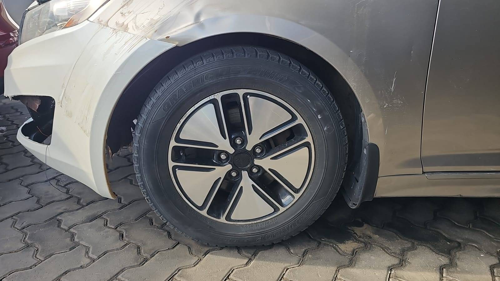 2013 KIA OPTIMA — 257420 KM — Lot 4AD2D5051338 — Souq - Marhaba Auctions Used Cars - Image 4