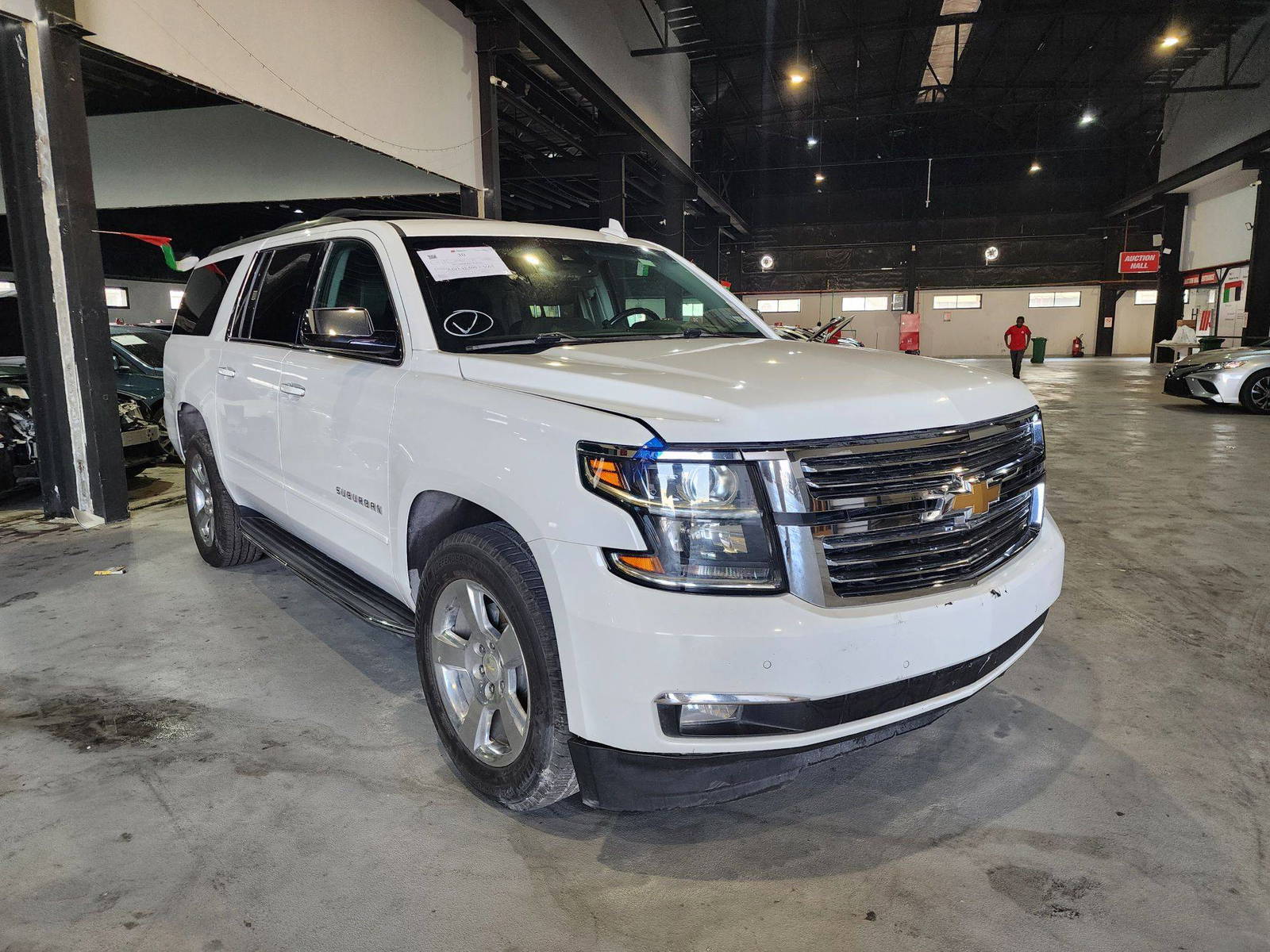 2018 CHEVROLET SUBURBAN — 180635 KM — Lot 89785 — Main - Marhaba Auctions Used Cars - Image 4