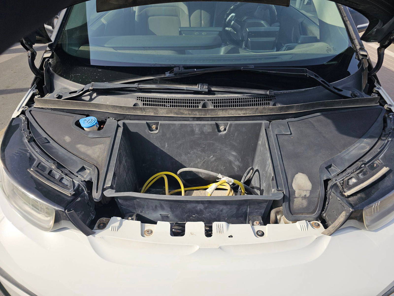 BMW I3 2018 - Marhaba Auction Used Cars - Image 9