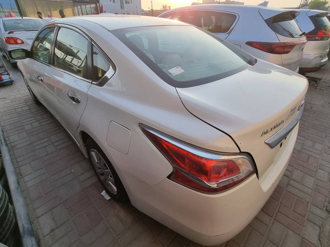 2015 NISSAN ALTIMA — 190189 Miles — Lot 124578 — Main - Marhaba Auctions Used Cars - Image 3