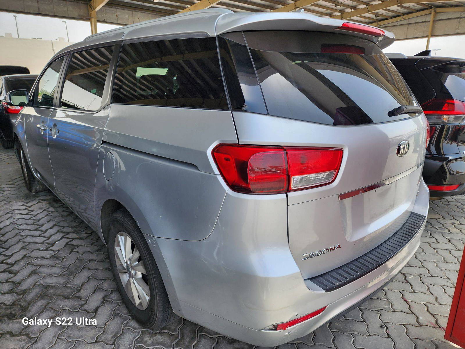 2015 KIA SEDONA — 157740 Miles — Lot 39988514 - Marhaba Auctions Used Cars - Image 8