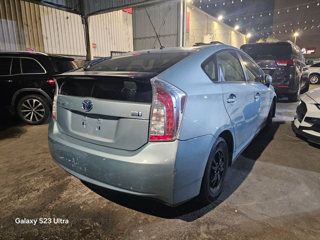 2013 TOYOTA PRIUS — 117680 Miles — Lot 9D5591253 — Main - Marhaba Auctions Used Cars - Image 3