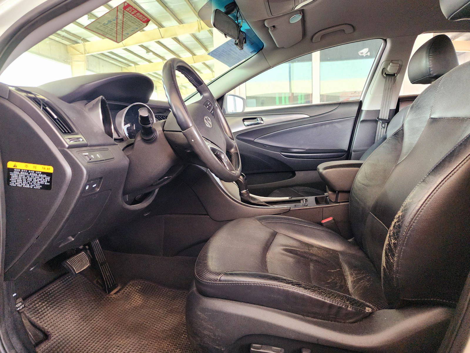 HYUNDAI SONATA 2012 - Marhaba Auction Used Cars - Image 8