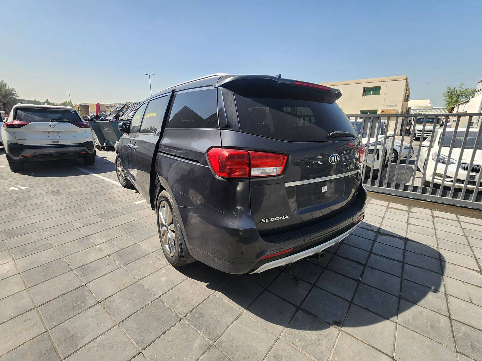 KIA SEDONA 2015 - Marhaba Auction Used Cars - Image 5