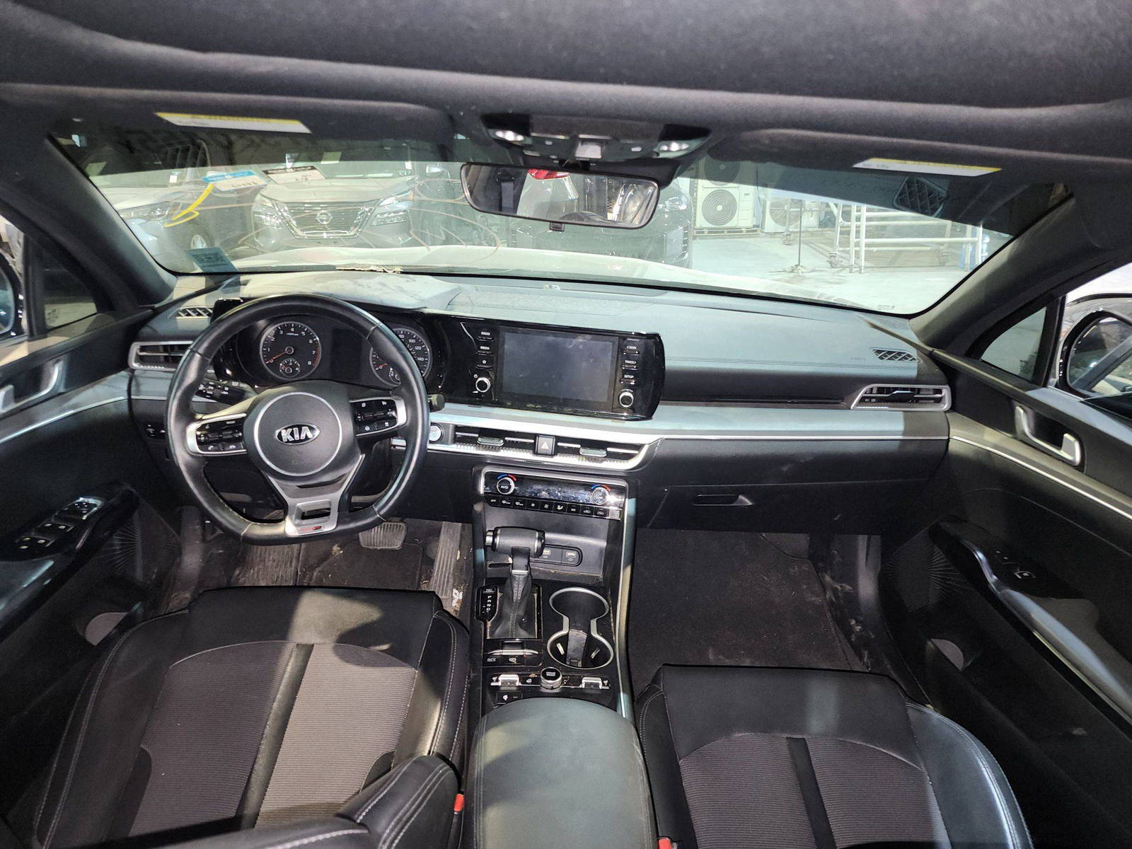 2021 KIA K5 — 90646 Miles — Lot 47920465 — Al Quoz - Marhaba Auctions Used Cars - Image 8