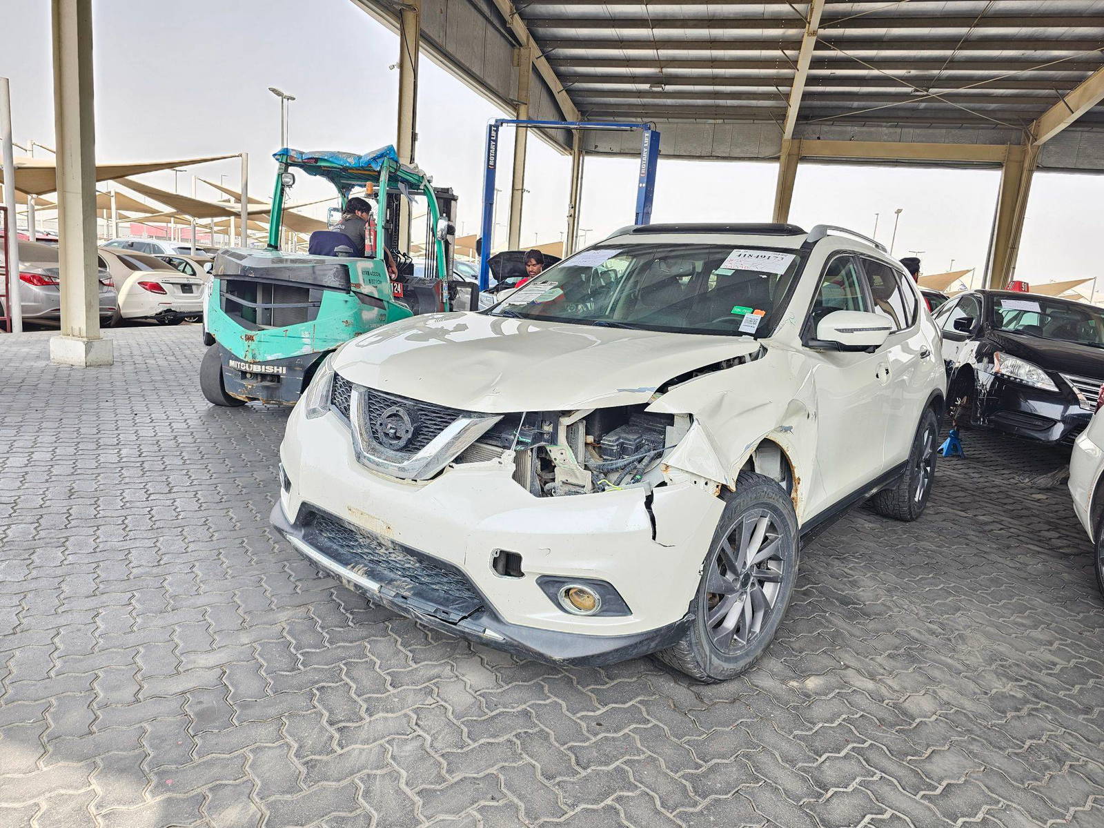 2016 NISSAN ROGUE — 166970 Miles — Lot MV0GC851152 — Main - Marhaba Auctions Used Cars - Image 4
