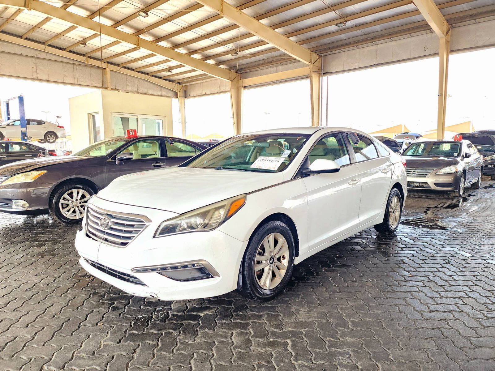 2015 HYUNDAI SONATA — 133896 Miles — Lot 39919659 — Souq - Marhaba Auctions Used Cars - Image 5