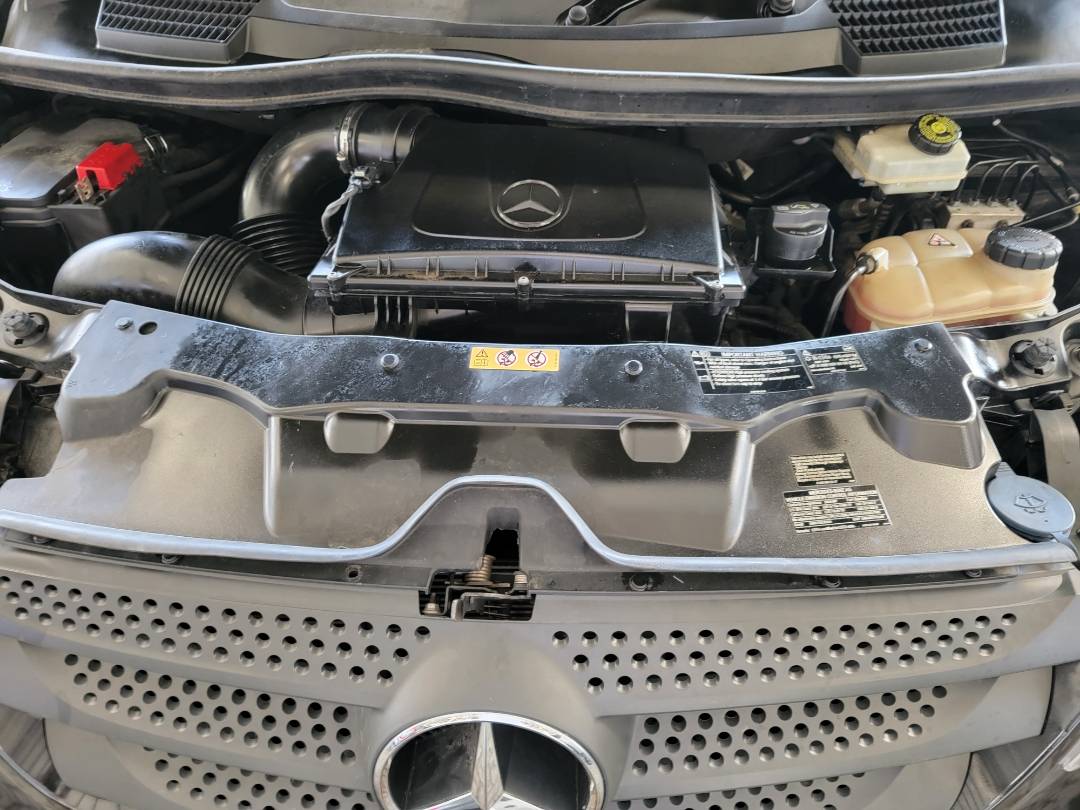 2018 MERCEDES BENZ METRIS — 211648 KM — Lot 3414123 — Main - Marhaba Auctions Used Cars - Image 11