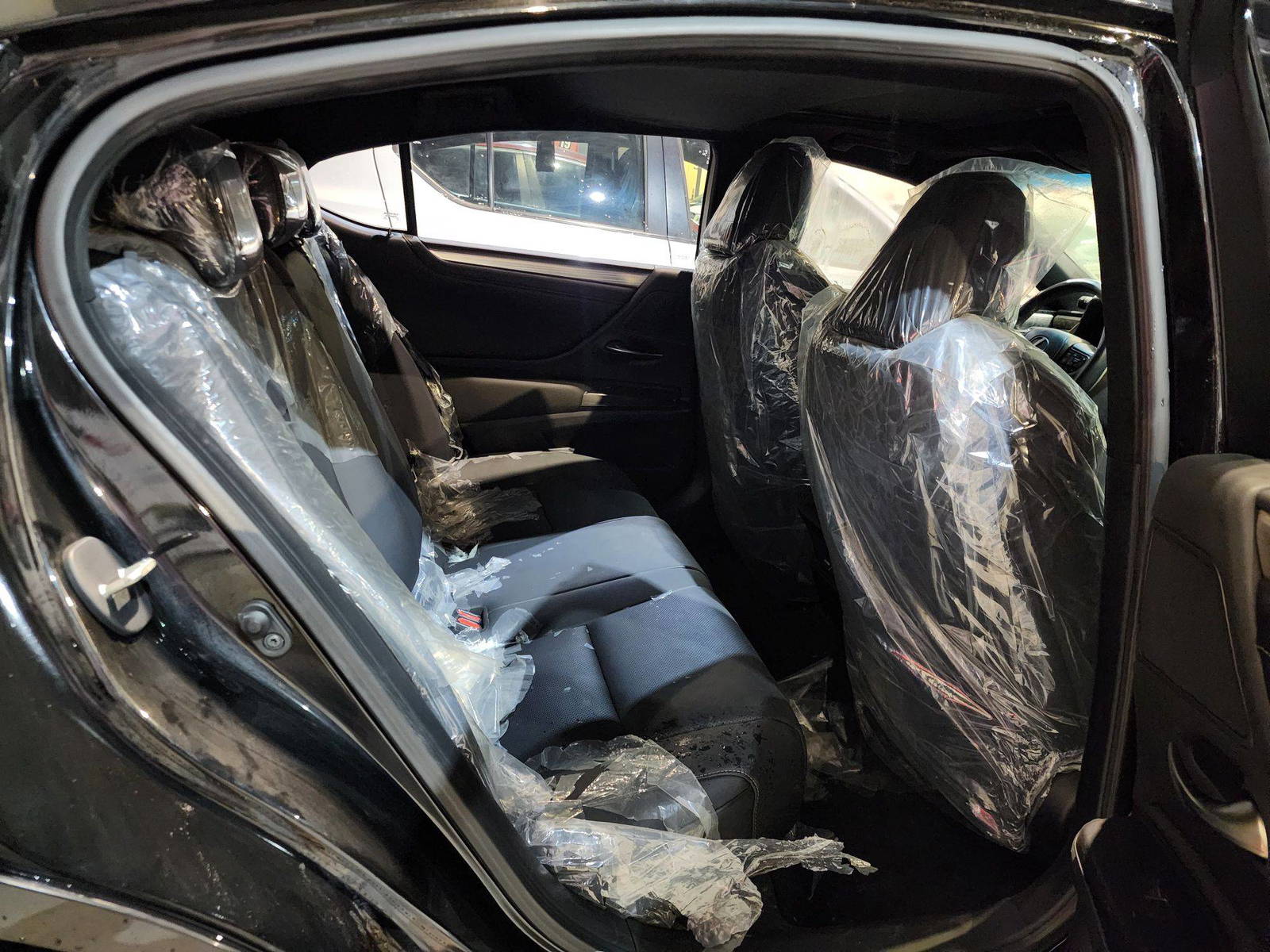 LEXUS ES 350 2021 - Marhaba Auction Used Cars - Image 9