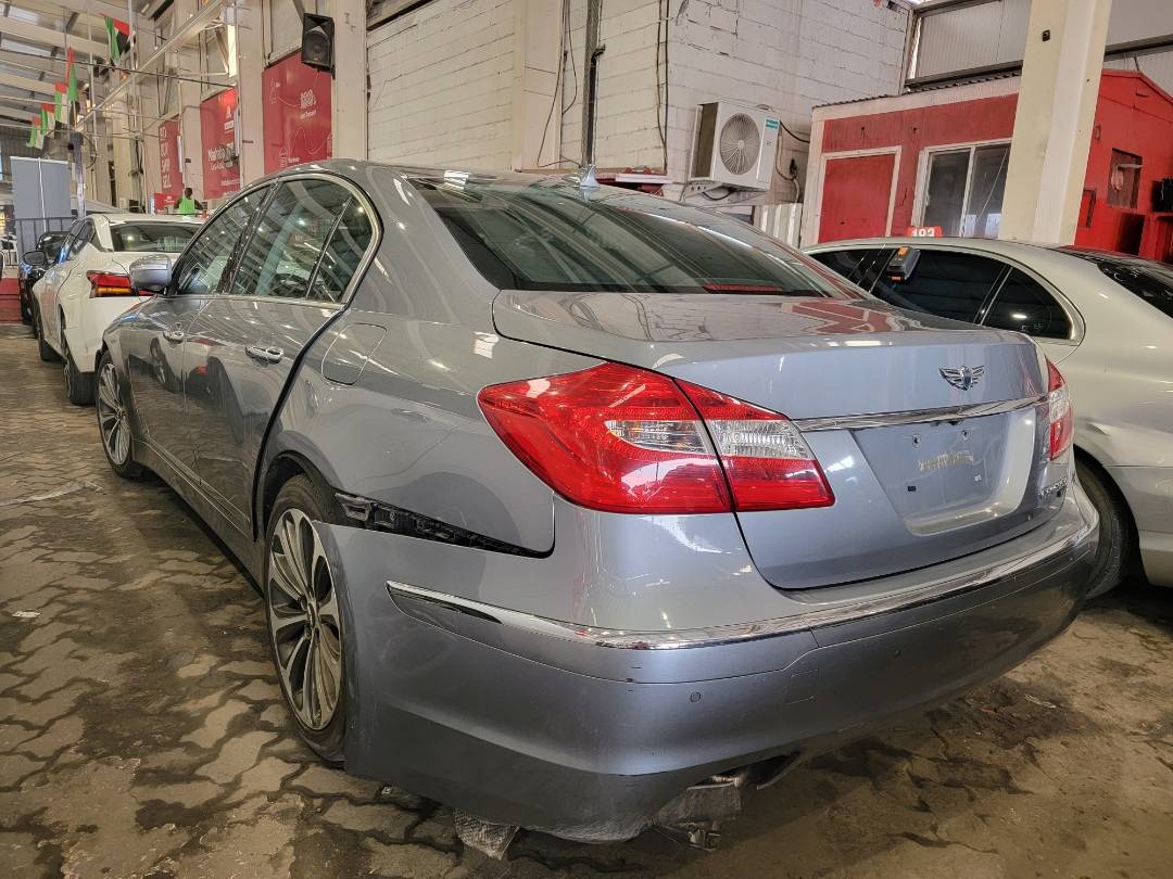HYUNDAI GENESIS 2014 - Marhaba Auction Used Cars - Image 3