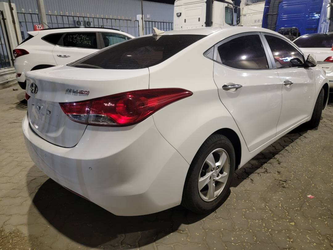 2012 HYUNDAI AVANTE — 202441 KM — Lot 211157 — Main - Marhaba Auctions Used Cars - Image 3