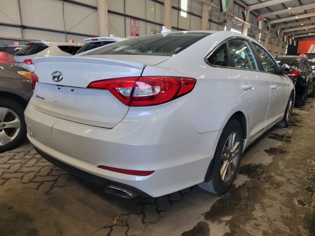 2015 HYUNDAI SONATA — 108574 Miles — Lot FH255674 — Main - Marhaba Auctions Used Cars - Image 3