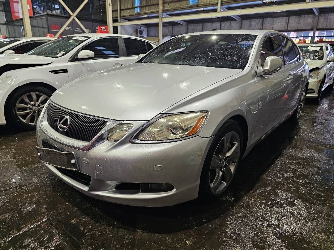 2010 LEXUS GS460 — 176412 KM — Lot 9A5003826 — Main - Marhaba Auctions Used Cars - Image 4
