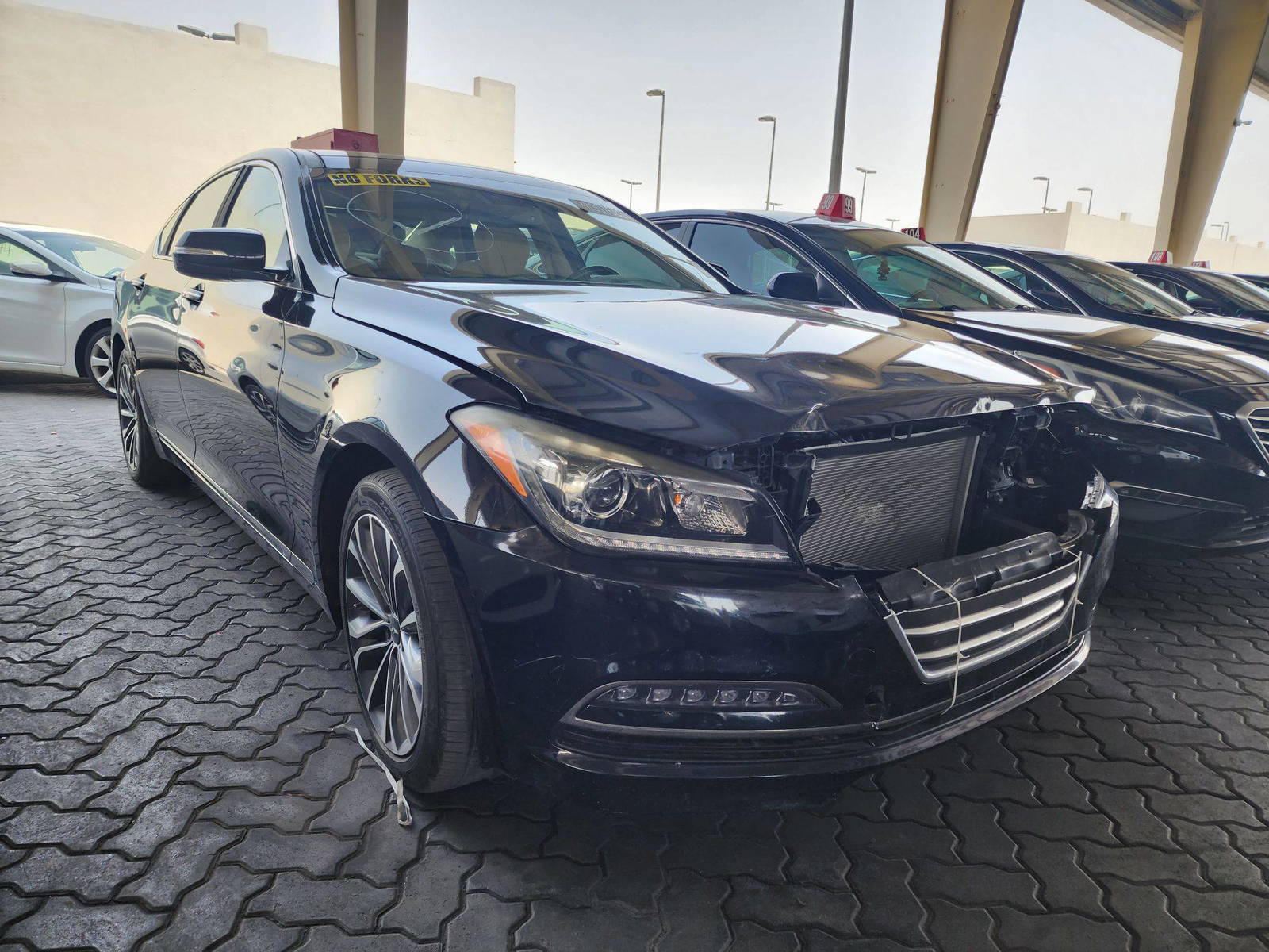 2016 HYUNDAI GENESIS — 79211 Miles — Lot 78397603 — Souq - Marhaba Auctions Used Cars - Image 4