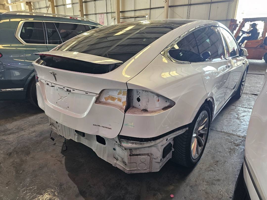 TESLA Model X 2020 - Marhaba Auction Used Cars - Image 5