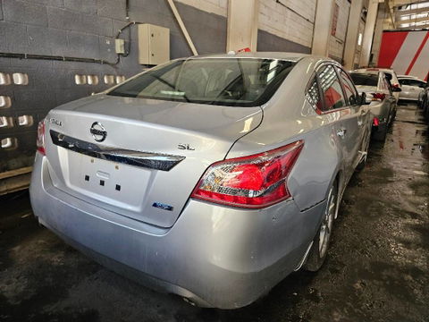 NISSAN ALTIMA