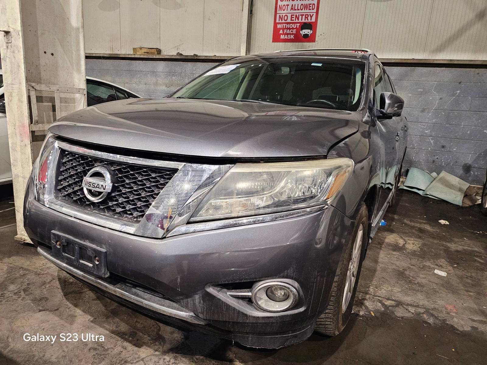 2015 NISSAN PATHFINDER — 191346 Miles — Lot M8FC693003 — Main - Marhaba Auctions Used Cars - Image 3
