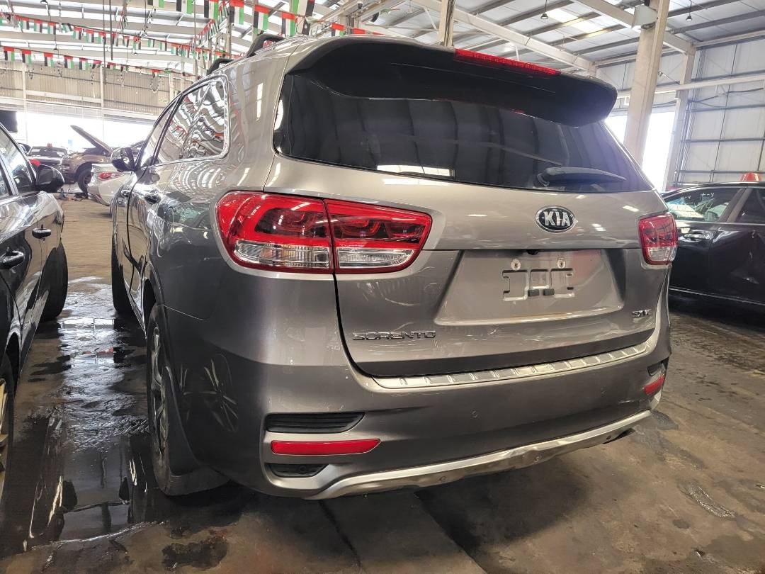 2017 KIA SORENTO — 161648 Miles — Lot PK4A50HG238723 — Main - Marhaba Auctions Used Cars - Image 5