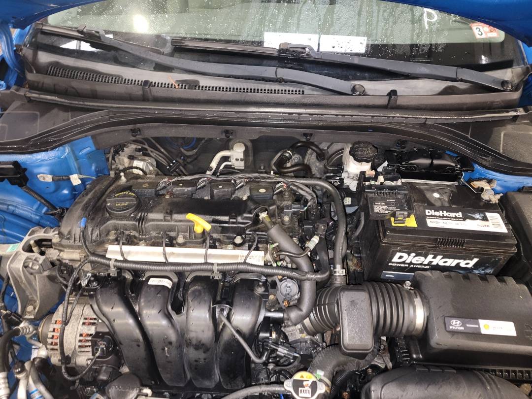 2017 HYUNDAI ELANTRA — 124037 Miles — Lot 75720743 - Marhaba Auctions Used Cars - Image 8