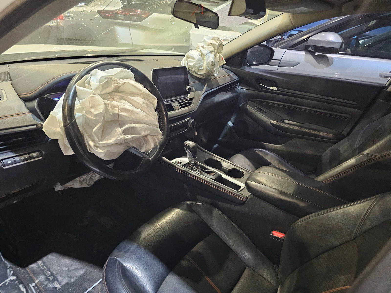 2022 NISSAN ALTIMA — sold — 63717 Miles — Lot 85713395 — Souq - Marhaba Auctions Used Cars - Image 7