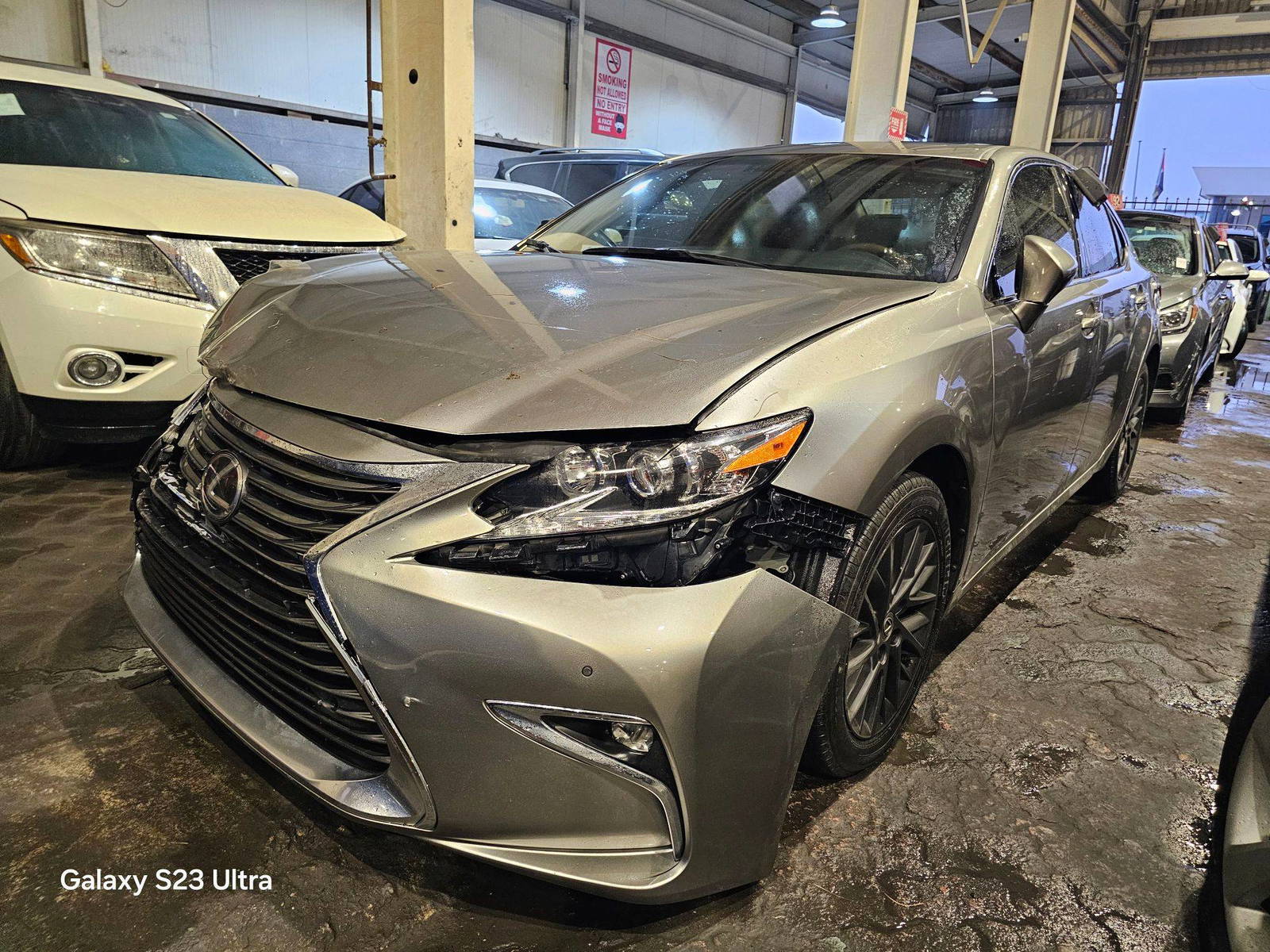 2016 LEXUS ES 350 — 124959 Miles — Lot 2226161 — Main - Marhaba Auctions Used Cars - Image 5