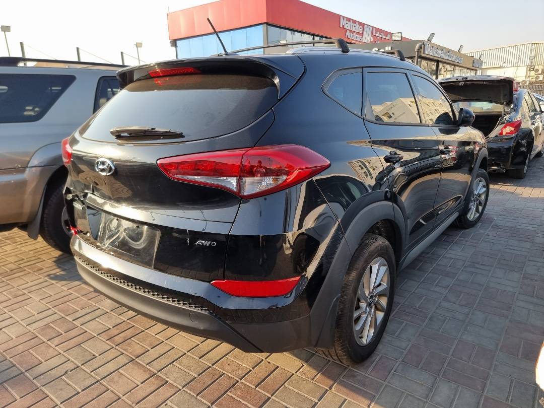 2017 HYUNDAI TUCSON — 141588 Miles — Lot 125487 — Ind. 12 - Marhaba Auctions Used Cars - Image 4