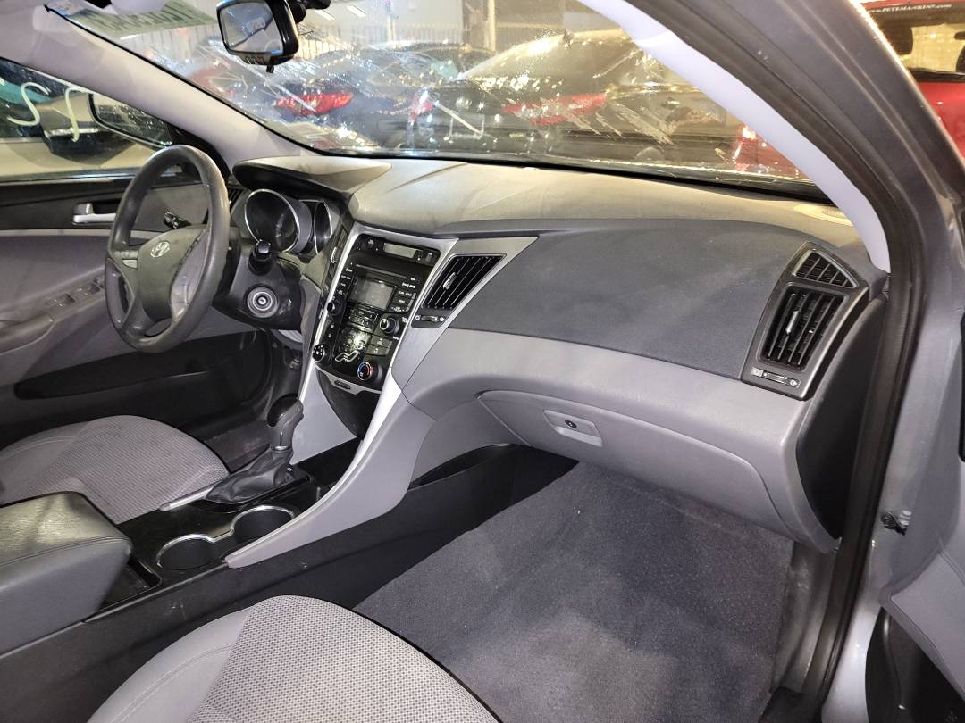 2013 HYUNDAI SONATA — 116068 Miles — Lot H791709 - Marhaba Auctions Used Cars - Image 6