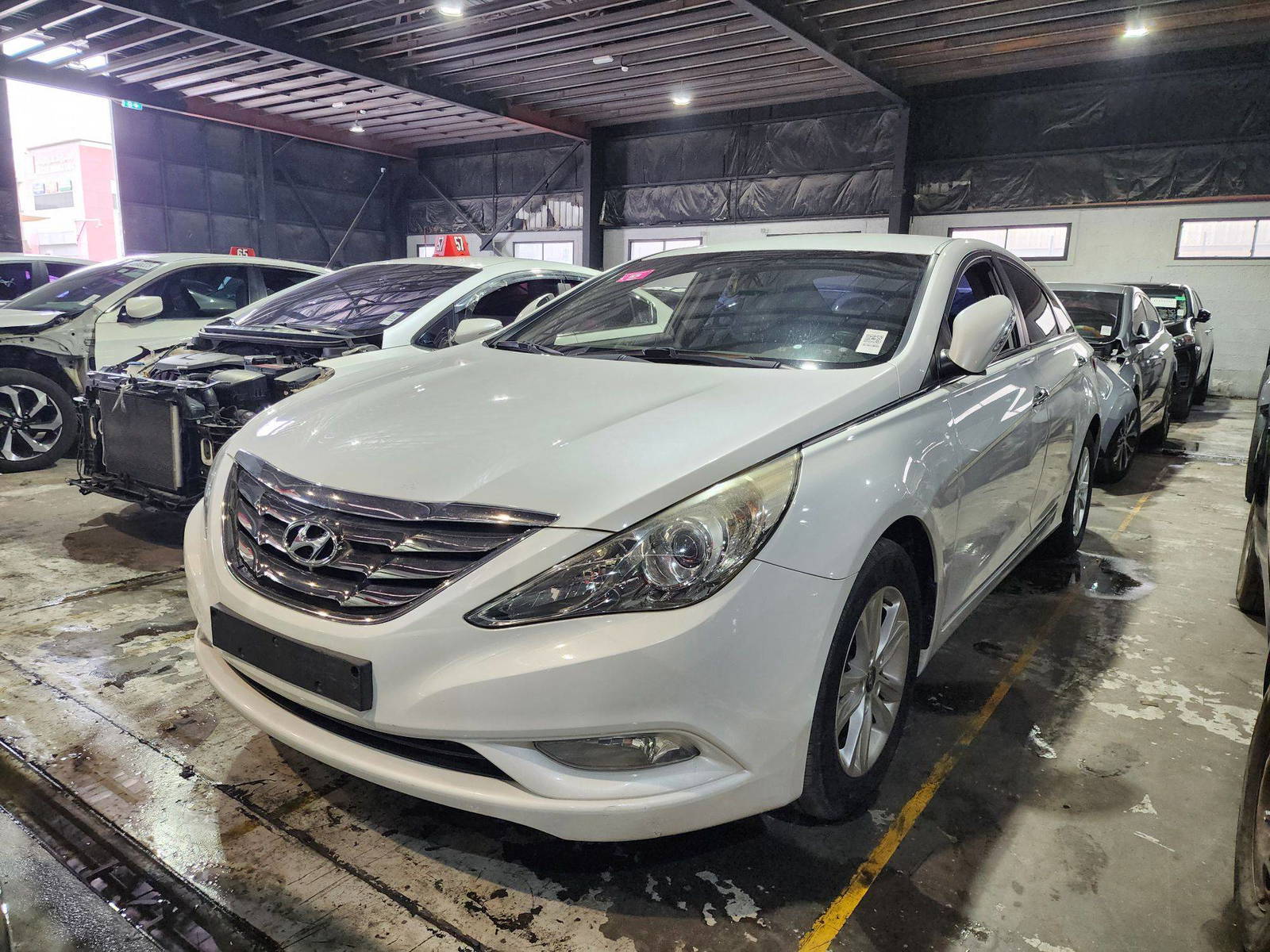 2011 HYUNDAI SONATA — 155492 KM — Lot 181564 — Al Quoz - Marhaba Auctions Used Cars - Image 4