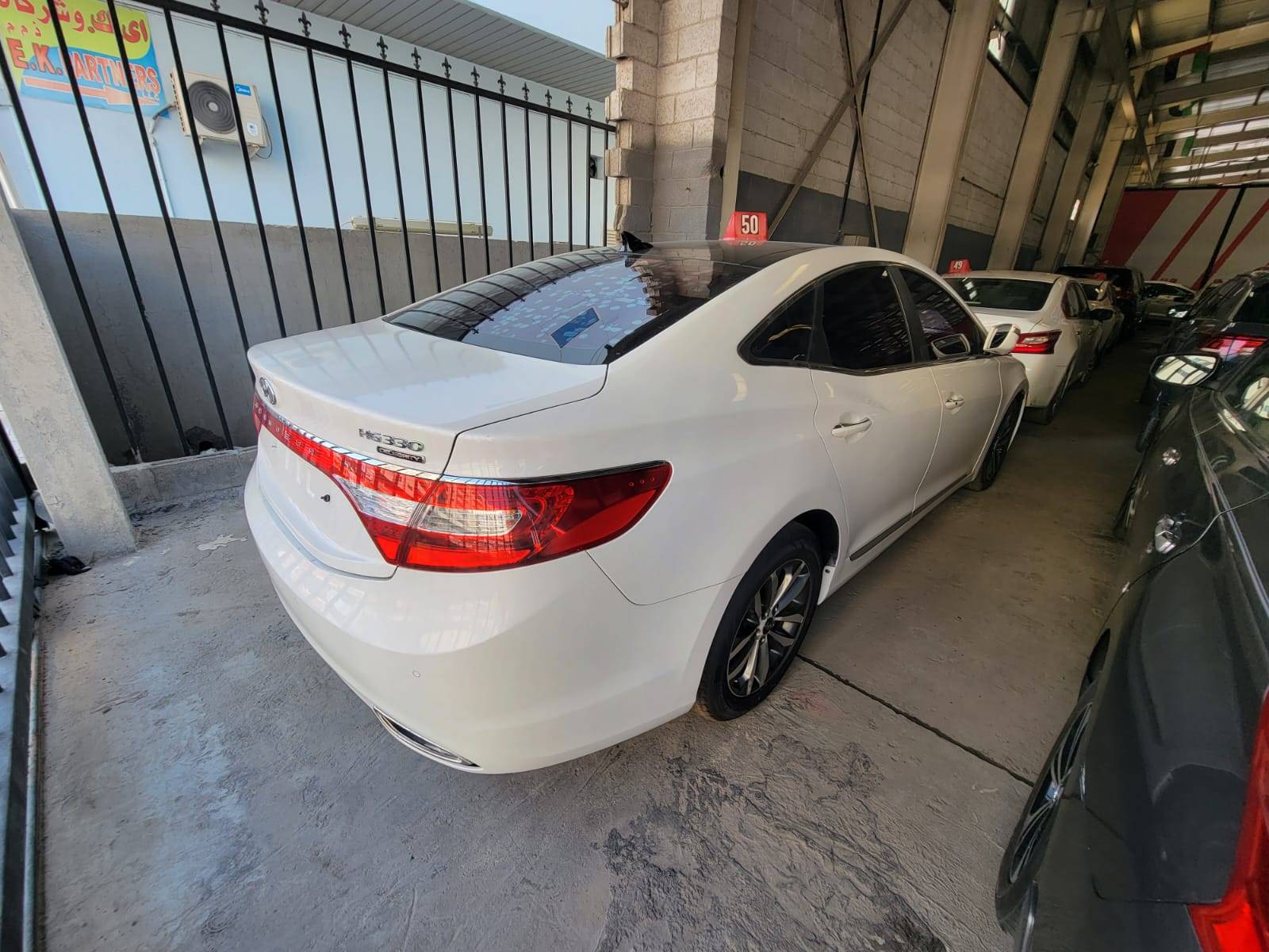 HYUNDAI GRANDEUR 2012 - Marhaba Auction Used Cars - Image 6