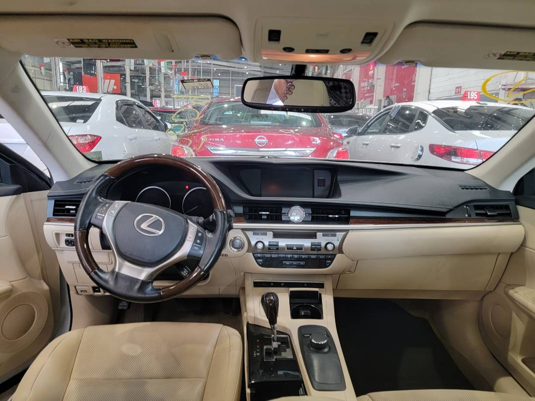 2015 LEXUS ES 350 — 88129 Miles — Lot 2197629 — Main - Marhaba Auctions Used Cars - Image 9