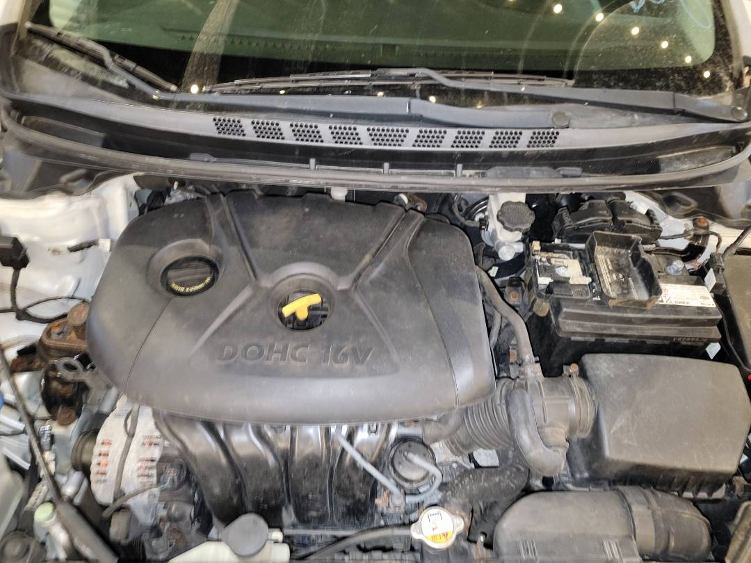 2015 HYUNDAI ELANTRA — 152813 Miles — Lot 80491583 - Marhaba Auctions Used Cars - Image 8