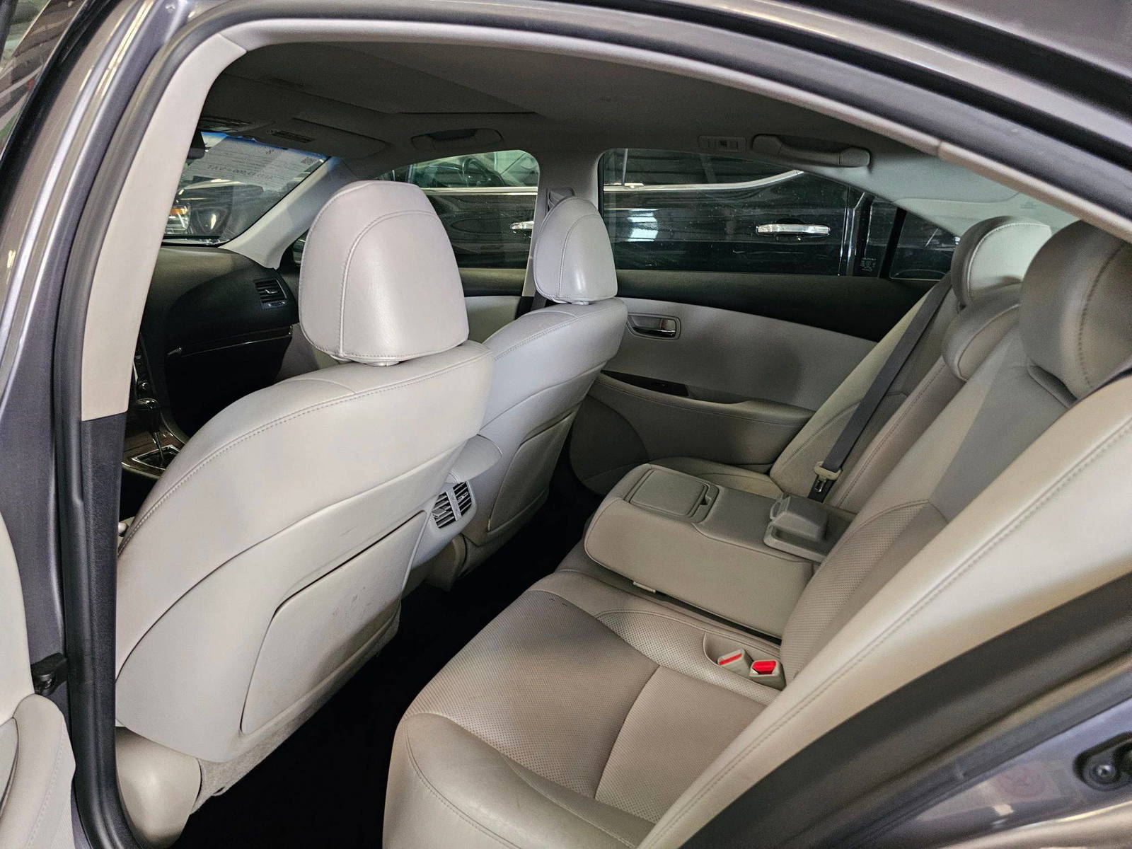 2012 LEXUS ES 350 — 182863 Miles — Lot 43965181 — Main - Marhaba Auctions Used Cars - Image 7