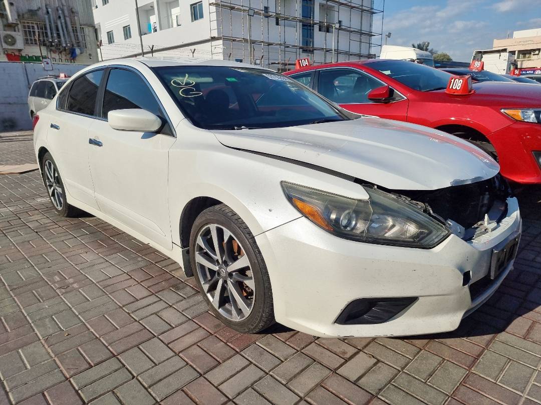 2016 NISSAN ALTIMA — 163173 Miles — Lot 215487 — Ind. 12 - Marhaba Auctions Used Cars - Image 5