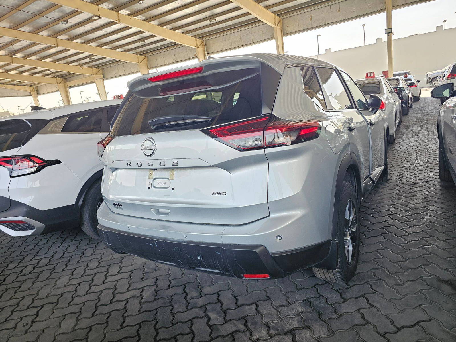 NISSAN ROGUE 2024 - Marhaba Auction Used Cars - Image 4